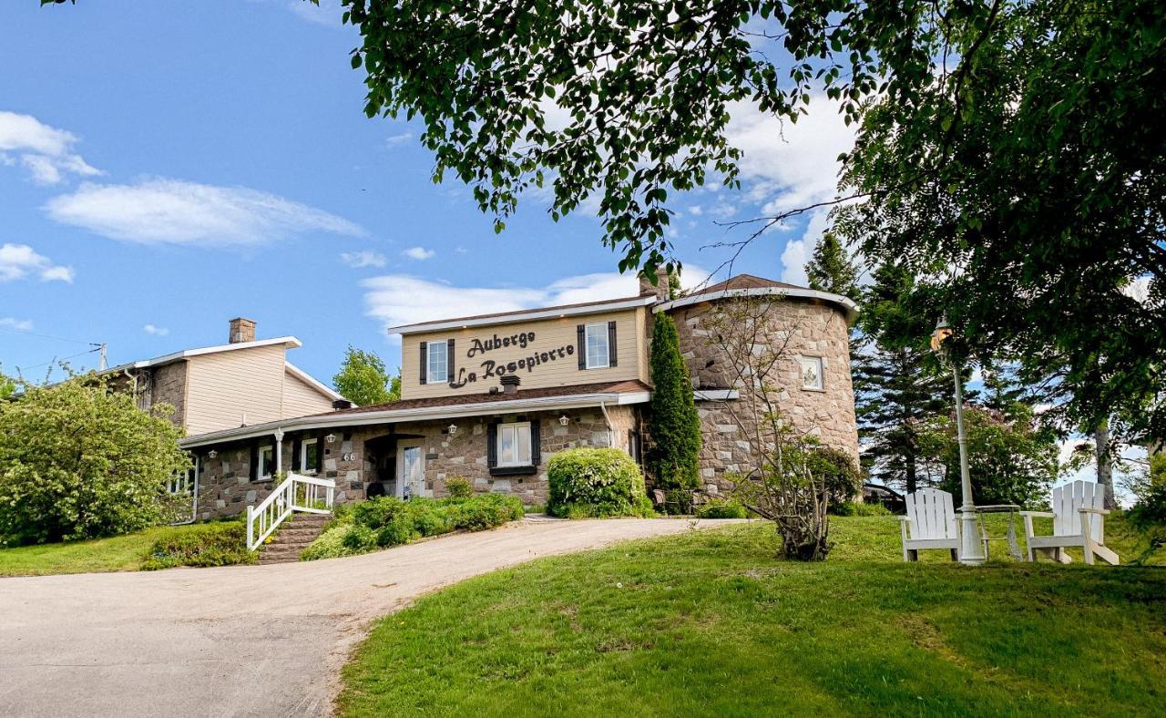 Auberge La Rosepierre Bistro Henri Grandes-Bergeronnes Exterior foto